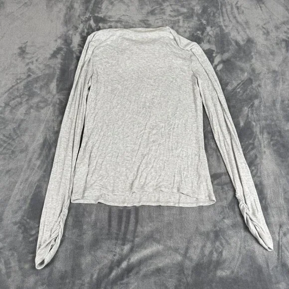 Fabletics Jess Long Sleeve Turtleneck Top Sweater Gray Size Large NWT - Picture 8 of 9